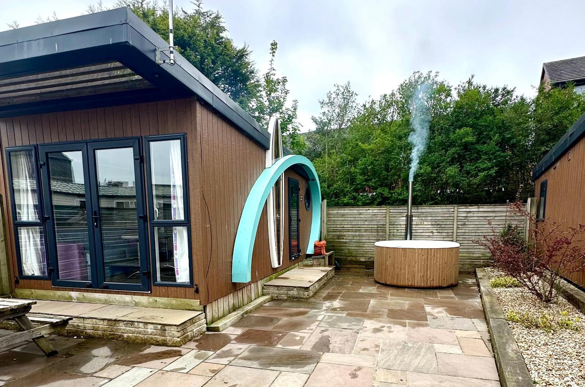 Elletson Park Wood Fired Hot Tubs, Caravans & Pods Pilling Exterior foto